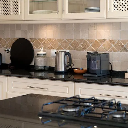 Anna - Vale De Lobo Villa