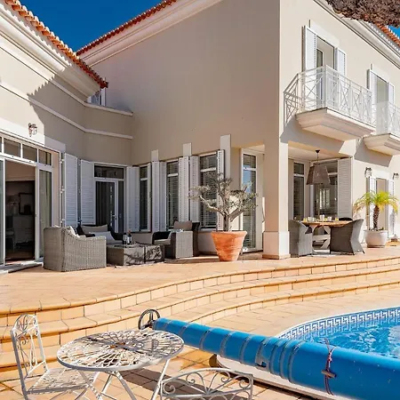 Anna - Vale De Lobo Villa *